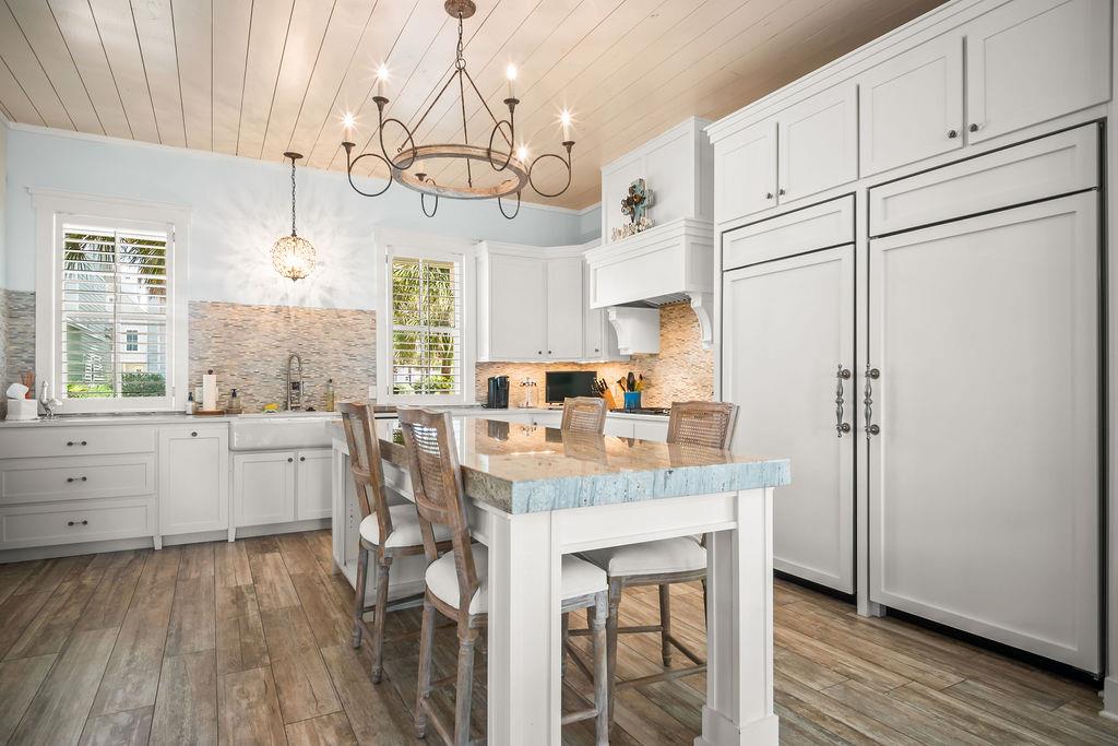 1st Floor, Kitchen