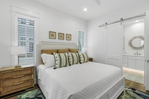 White King Suite, 1st Floor