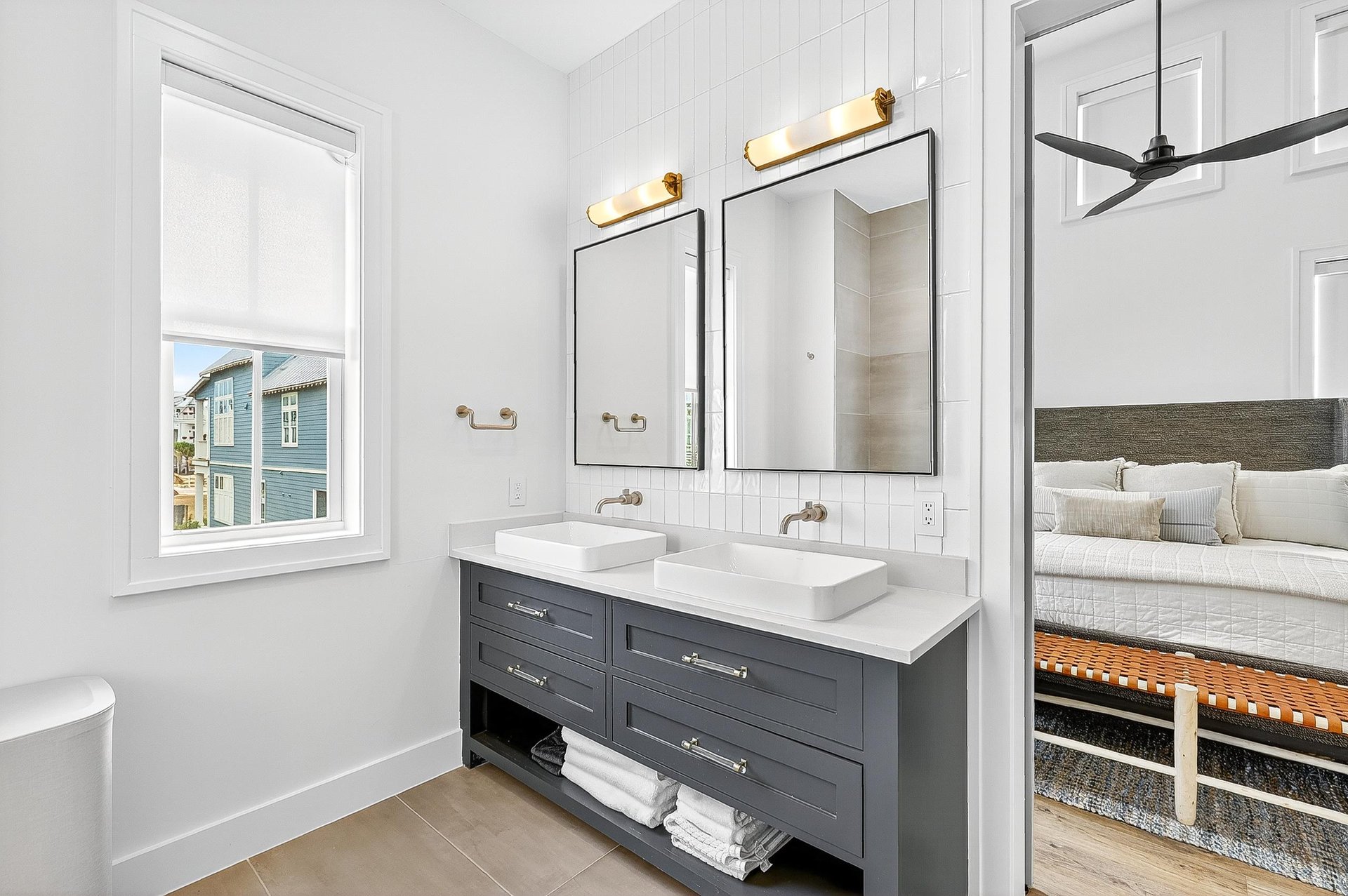 Primary King Bathroom, 2nd Floor