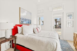 Back King Bedroom, 1st Floor