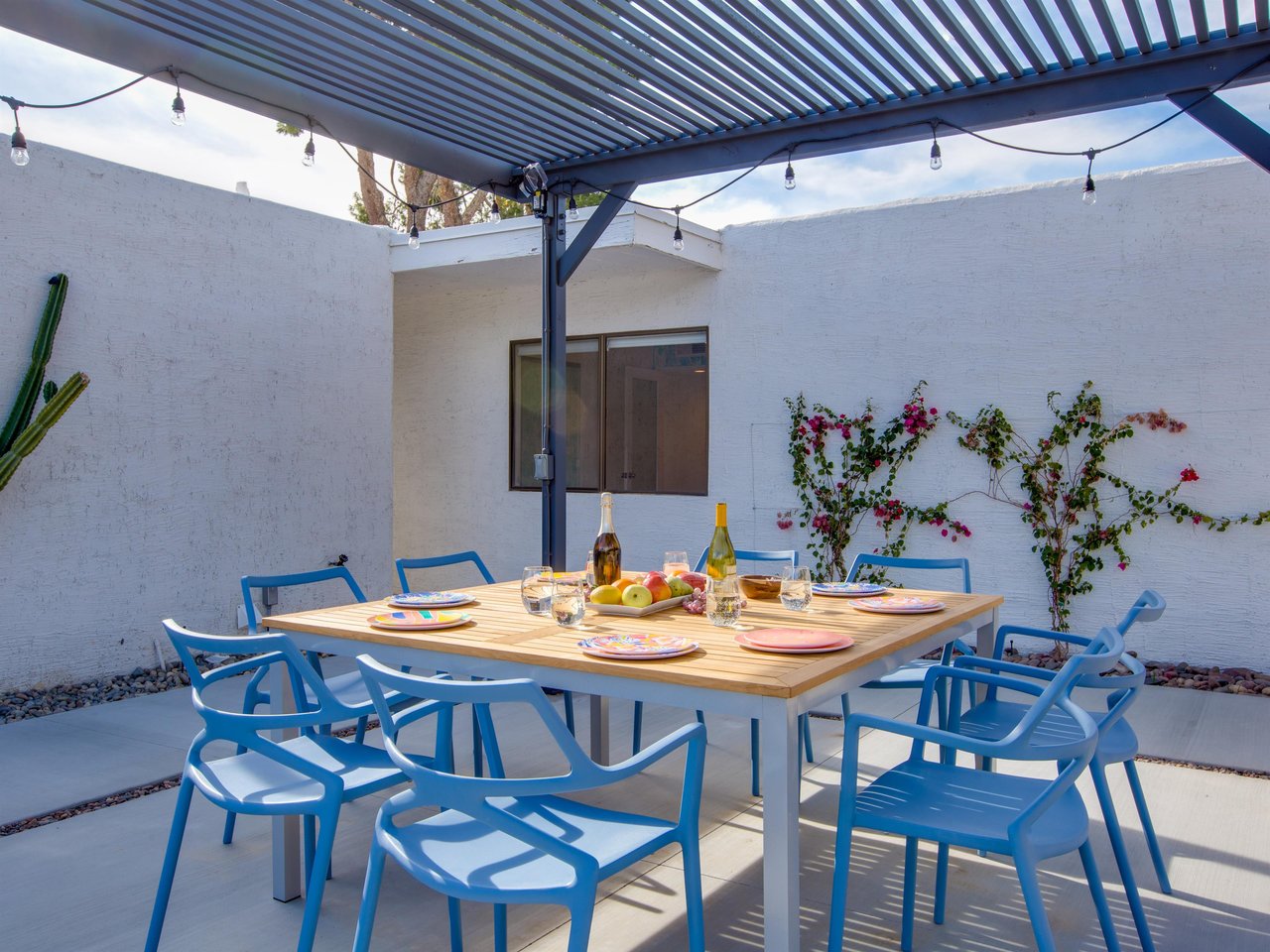Eat alfresco
