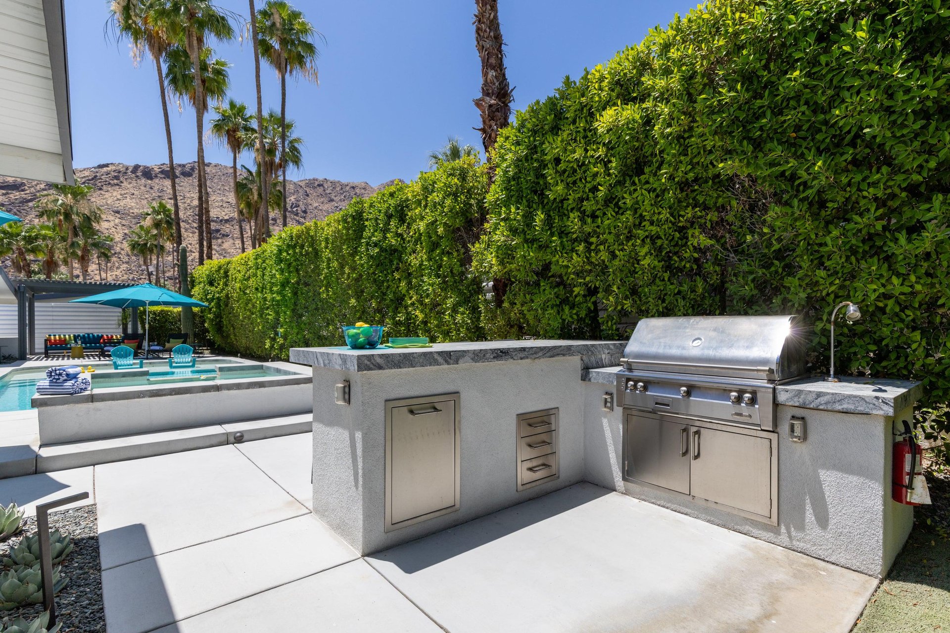 Private grill and counter space, the perfect spot to entertain