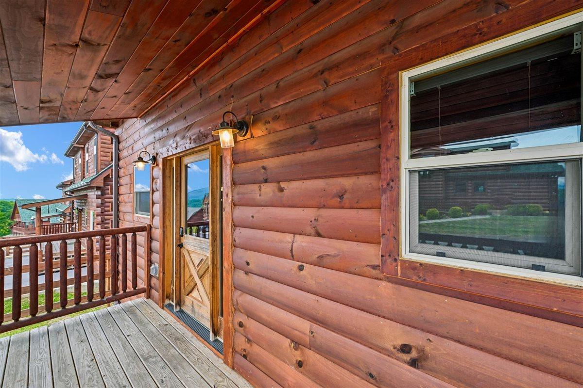08Porch