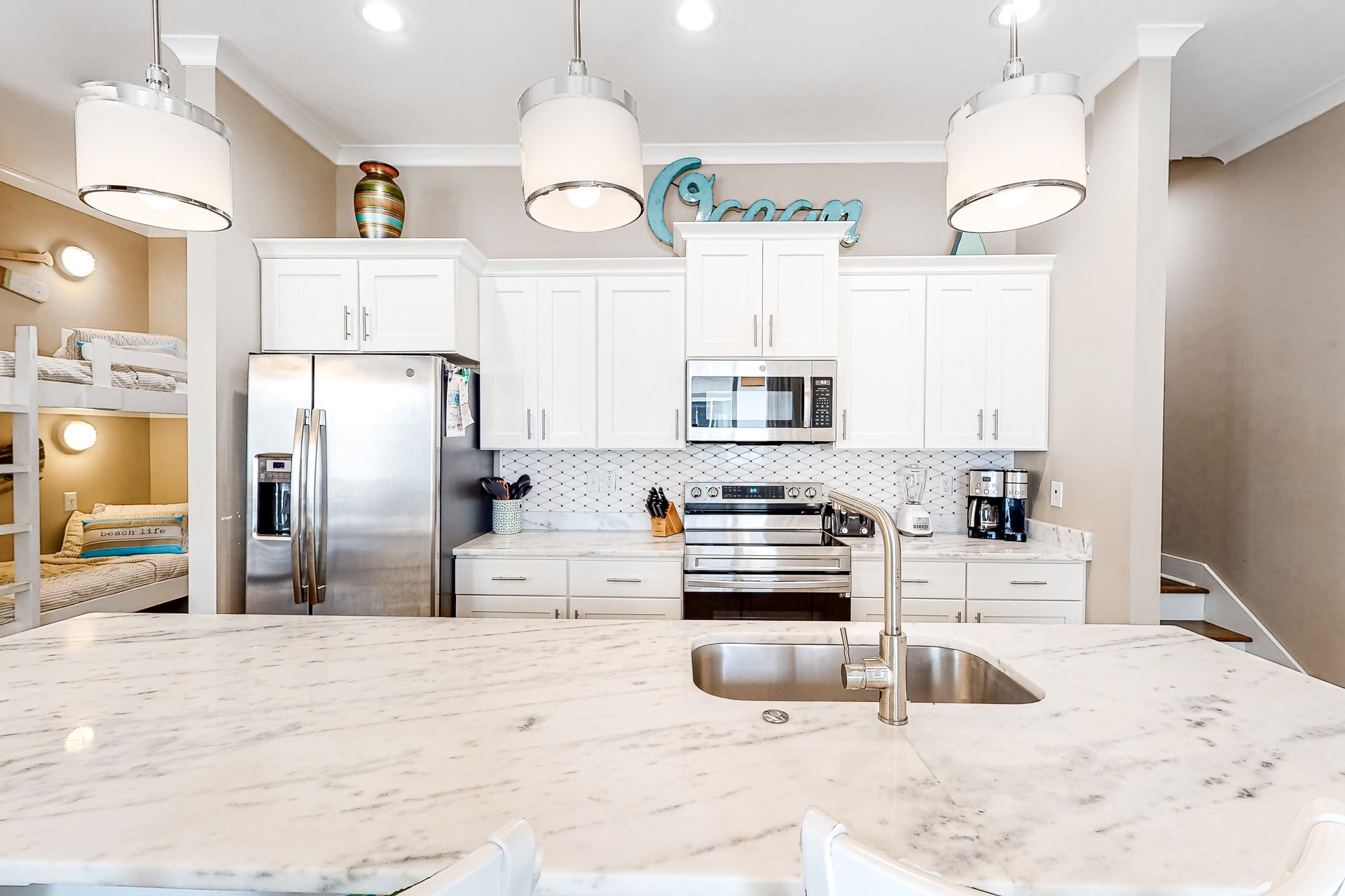 Little Lagoon Cottages O Osprey 8