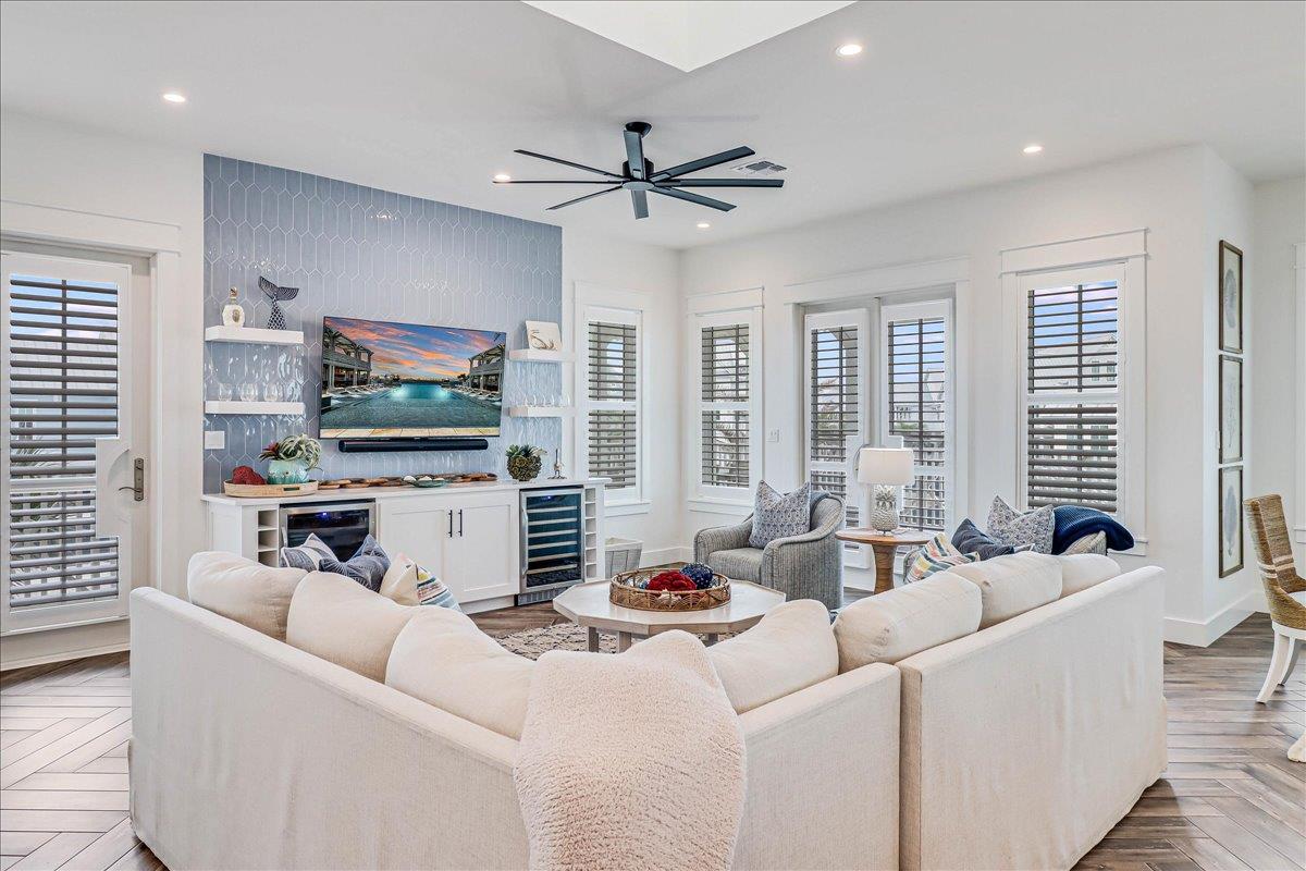 Main Living Room, 2nd Floor