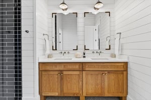 2nd Floor, Bunk Bathroom