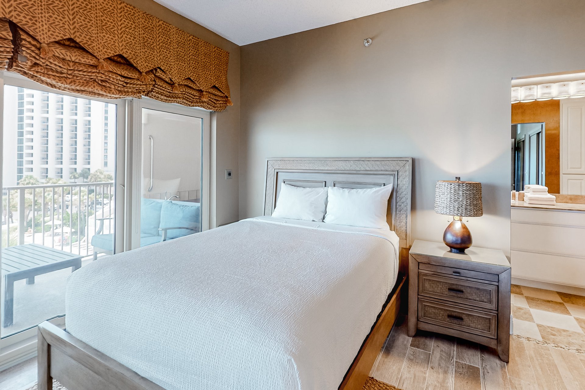 TOPSL Beach Manor 514 15