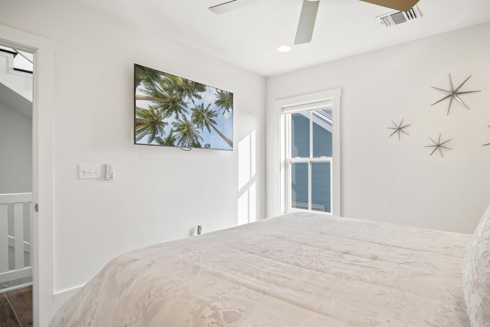 3rd Floor, King Bedroom
