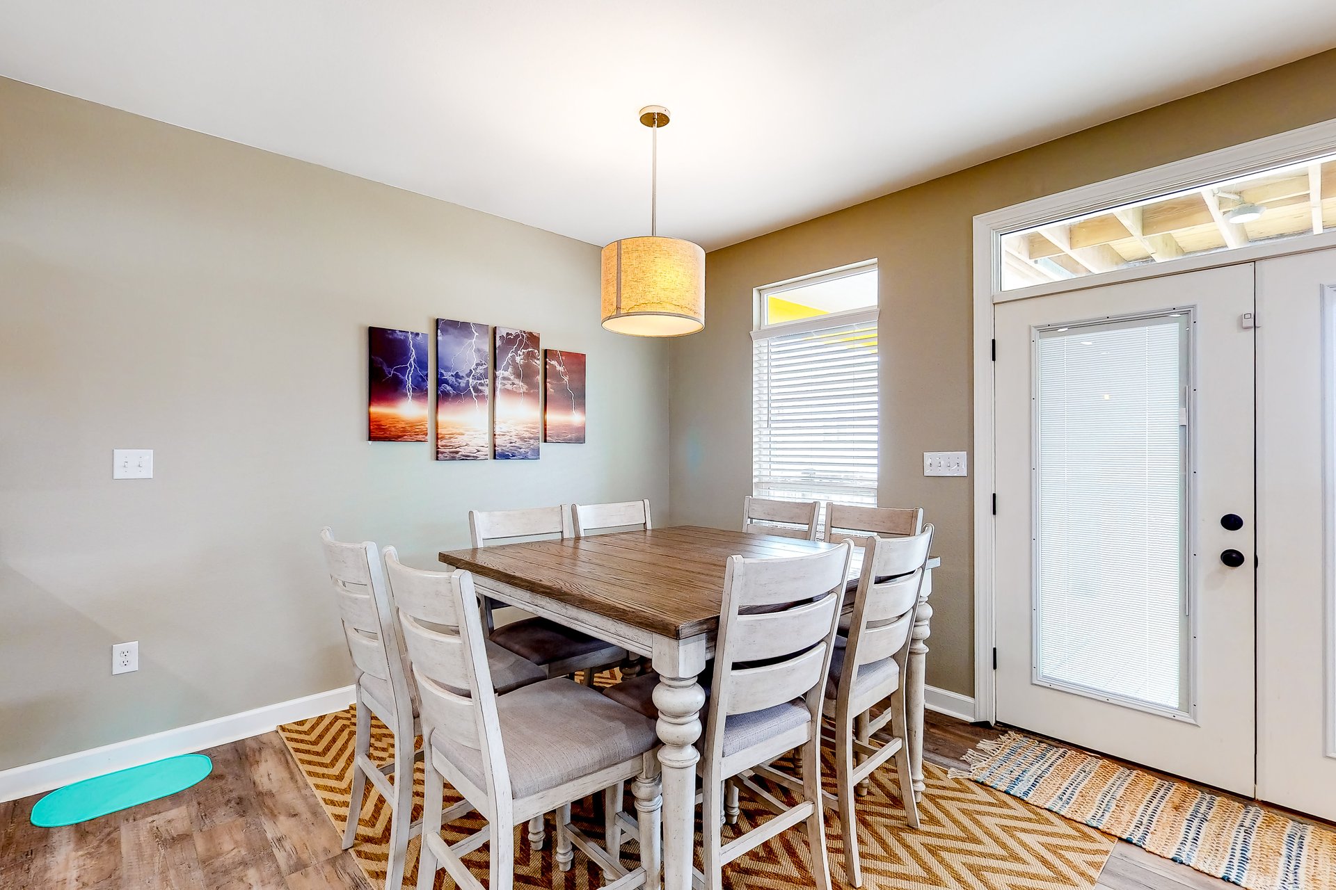 Lazy Daze Beach House 8