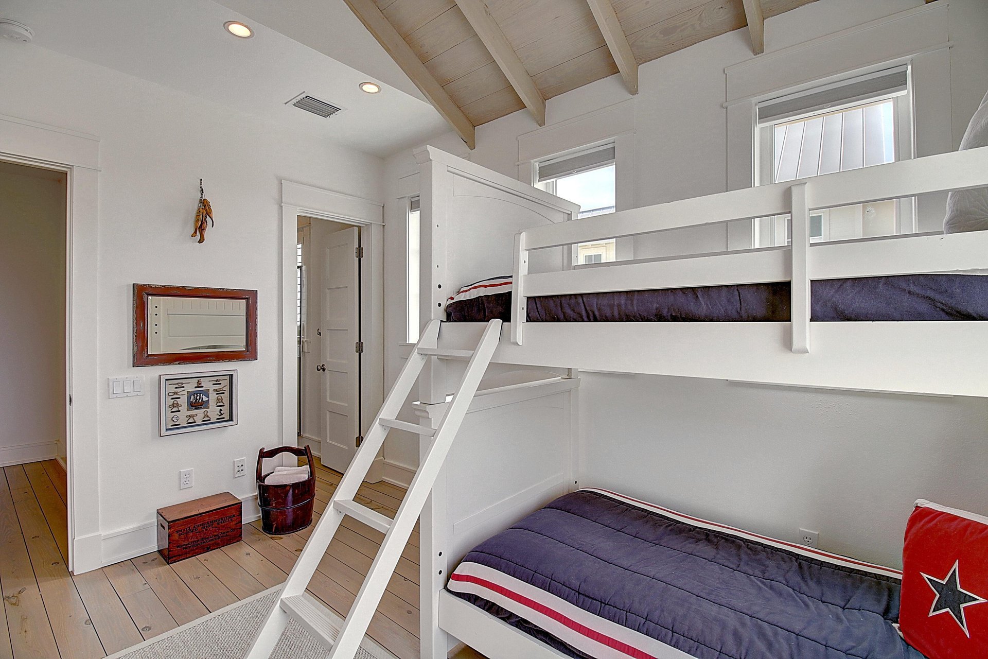 Bunk Bedroom, 3rd Floor