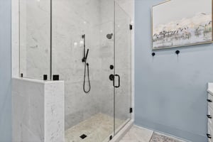 2nd Floor, King Bedroom Bathroom