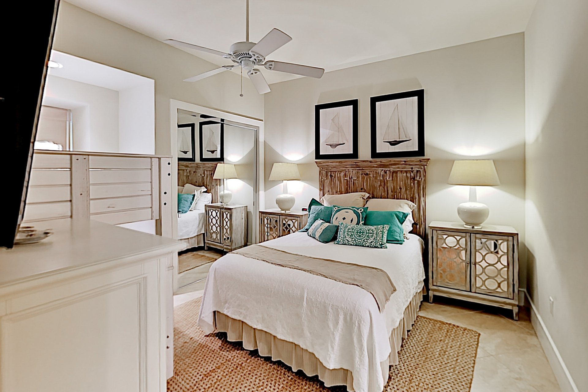 Turquoise Place 2205C 17