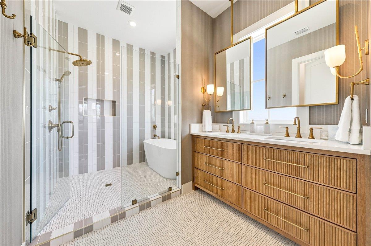 Primary King Suite, 2nd Floor