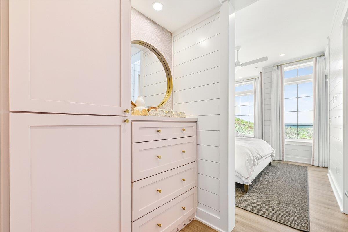 First King Bedroom, 2nd Floor