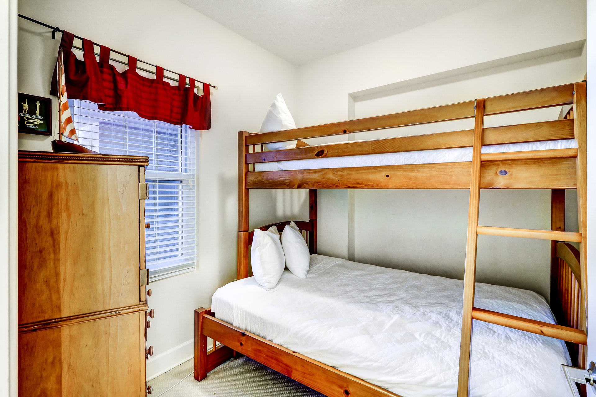 Sunrise Beach 2107  Beachfront Condo 19