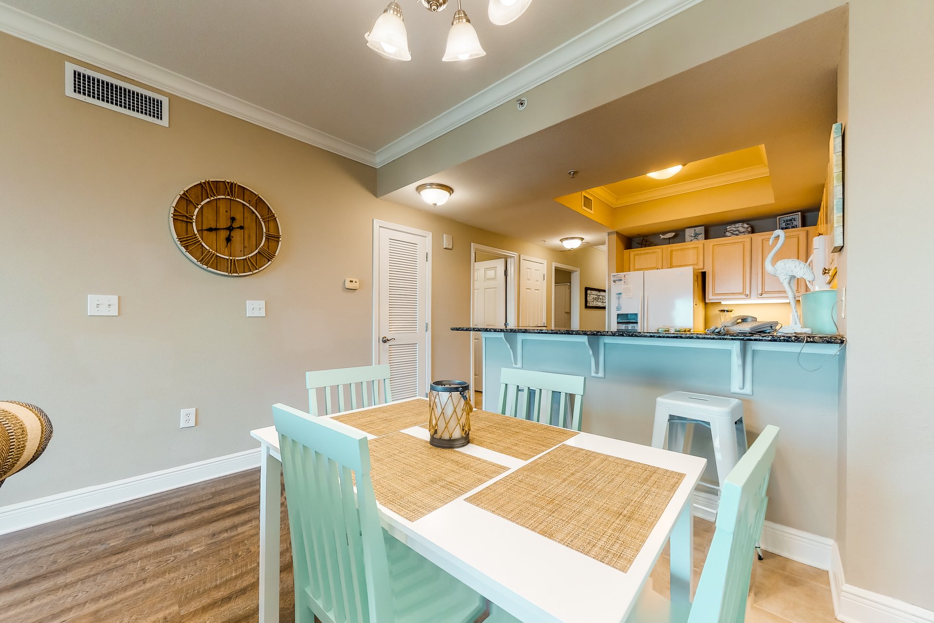 Crystal Tower 1004 6