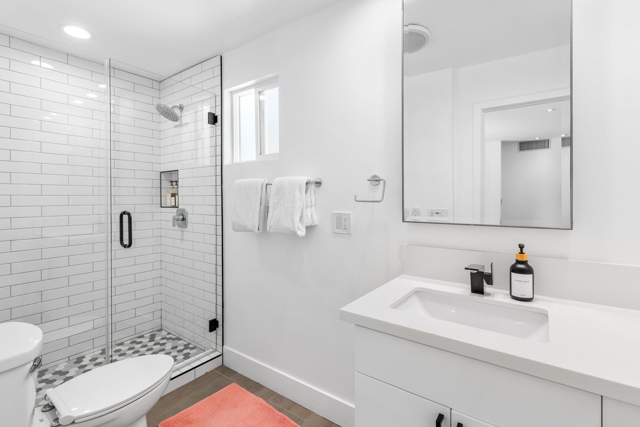 Guest bathroom