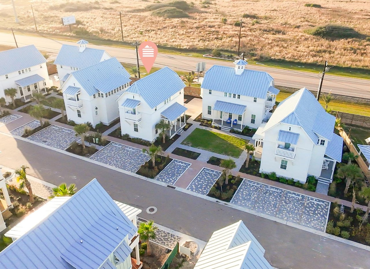 Aerial View, Location