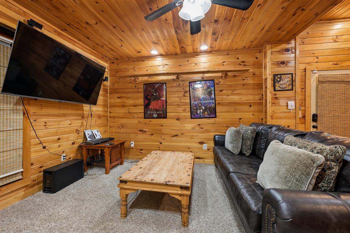 77Family Room