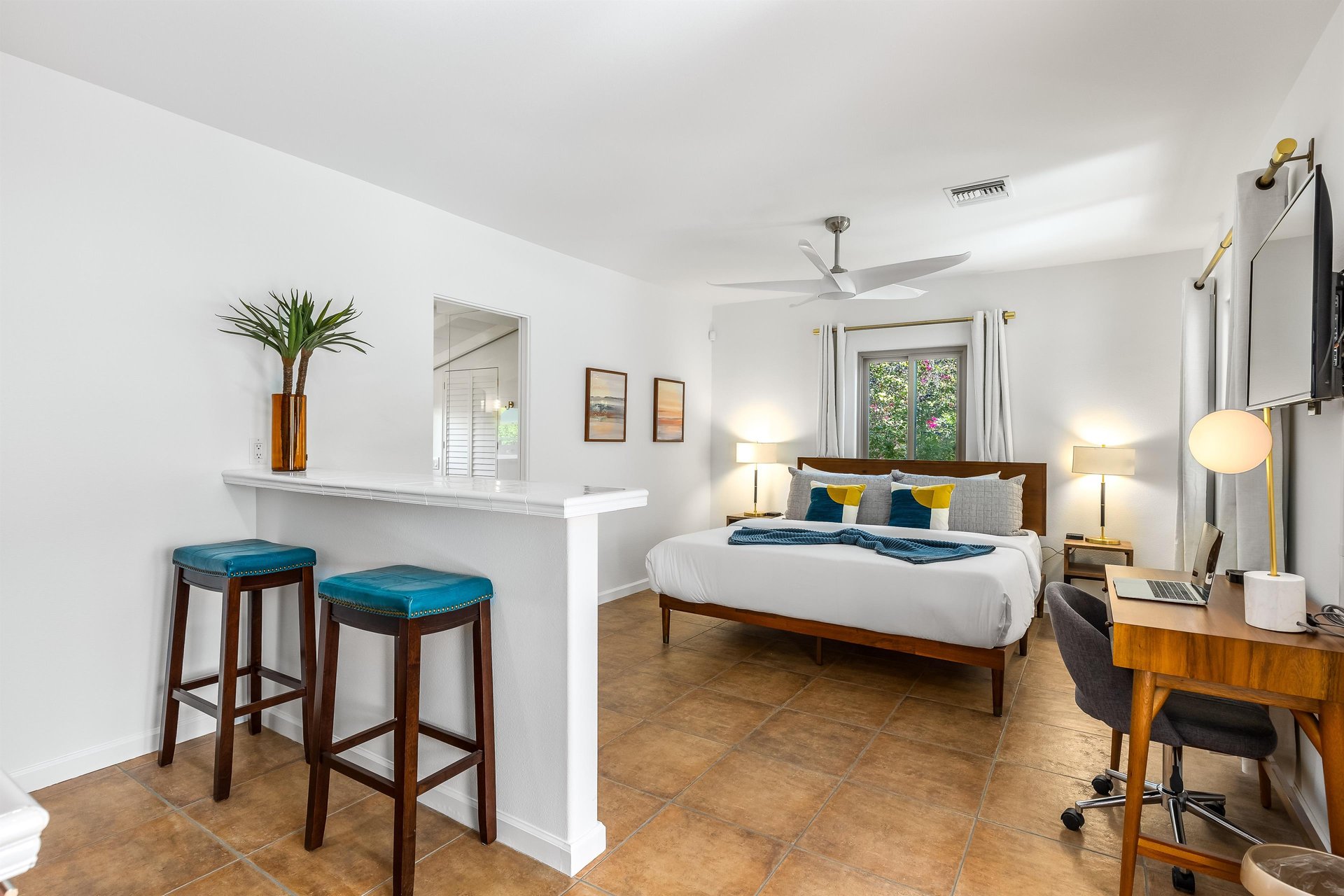 Casita bedroom