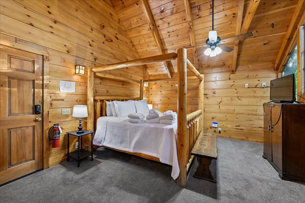 15Bedroom