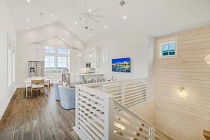 Main Living Area, 2nd Floor