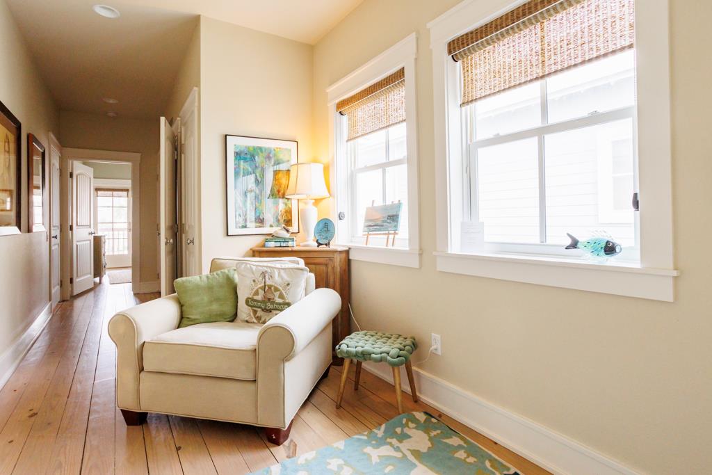 2nd Floor, Landing and Sitting Area