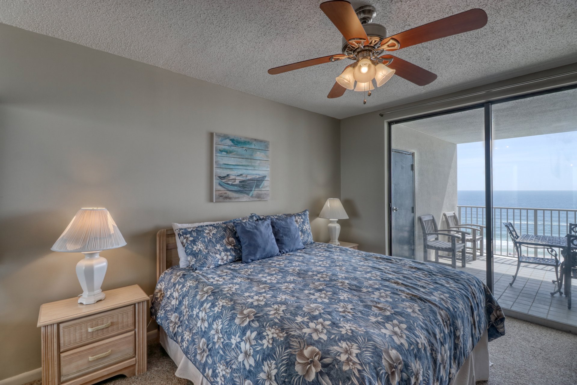 Pelican Pointe 806 10