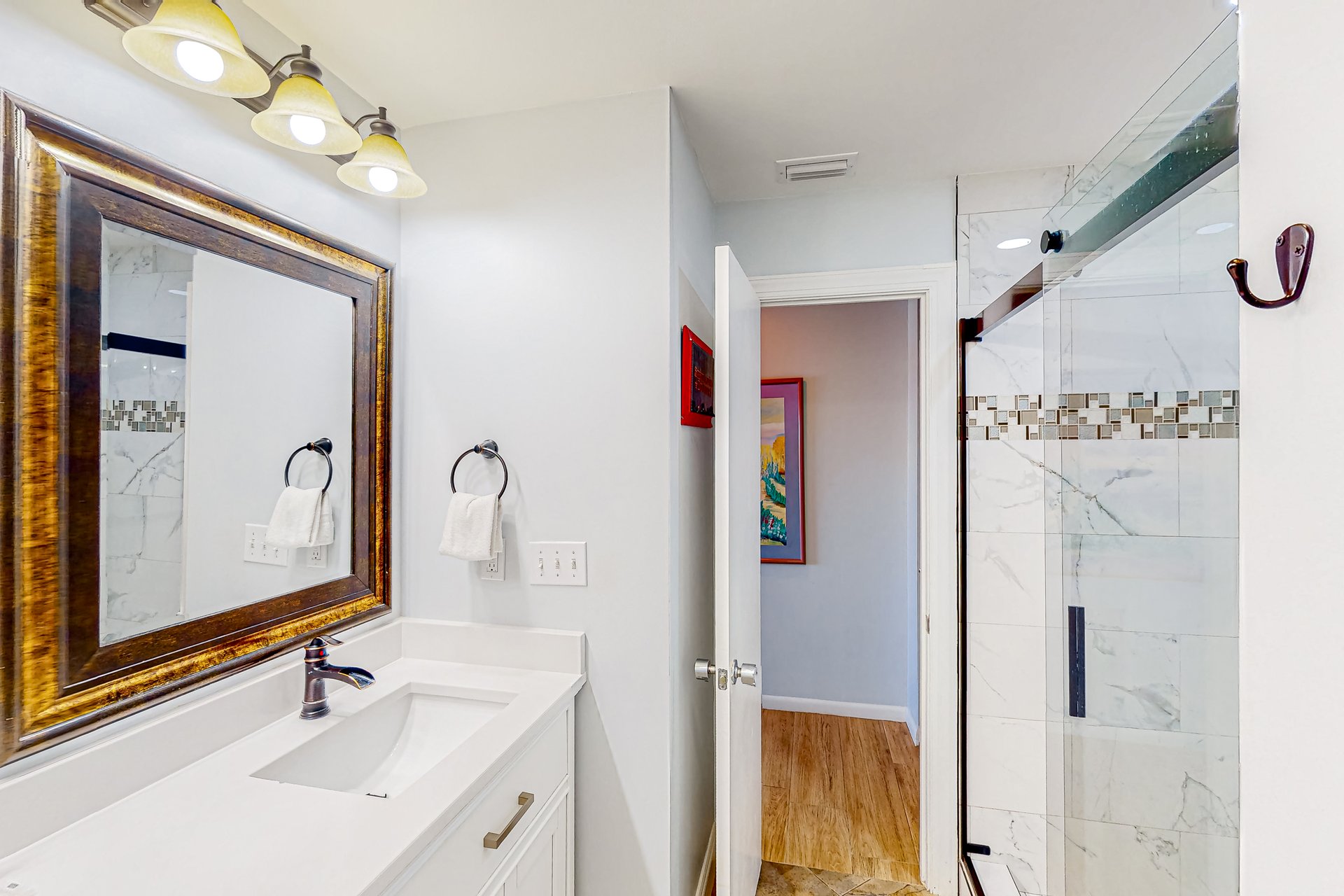 TOPSL Beach Manor 804 16