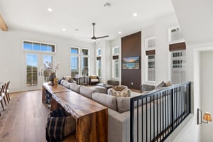 Main Living Area, 2nd Floor