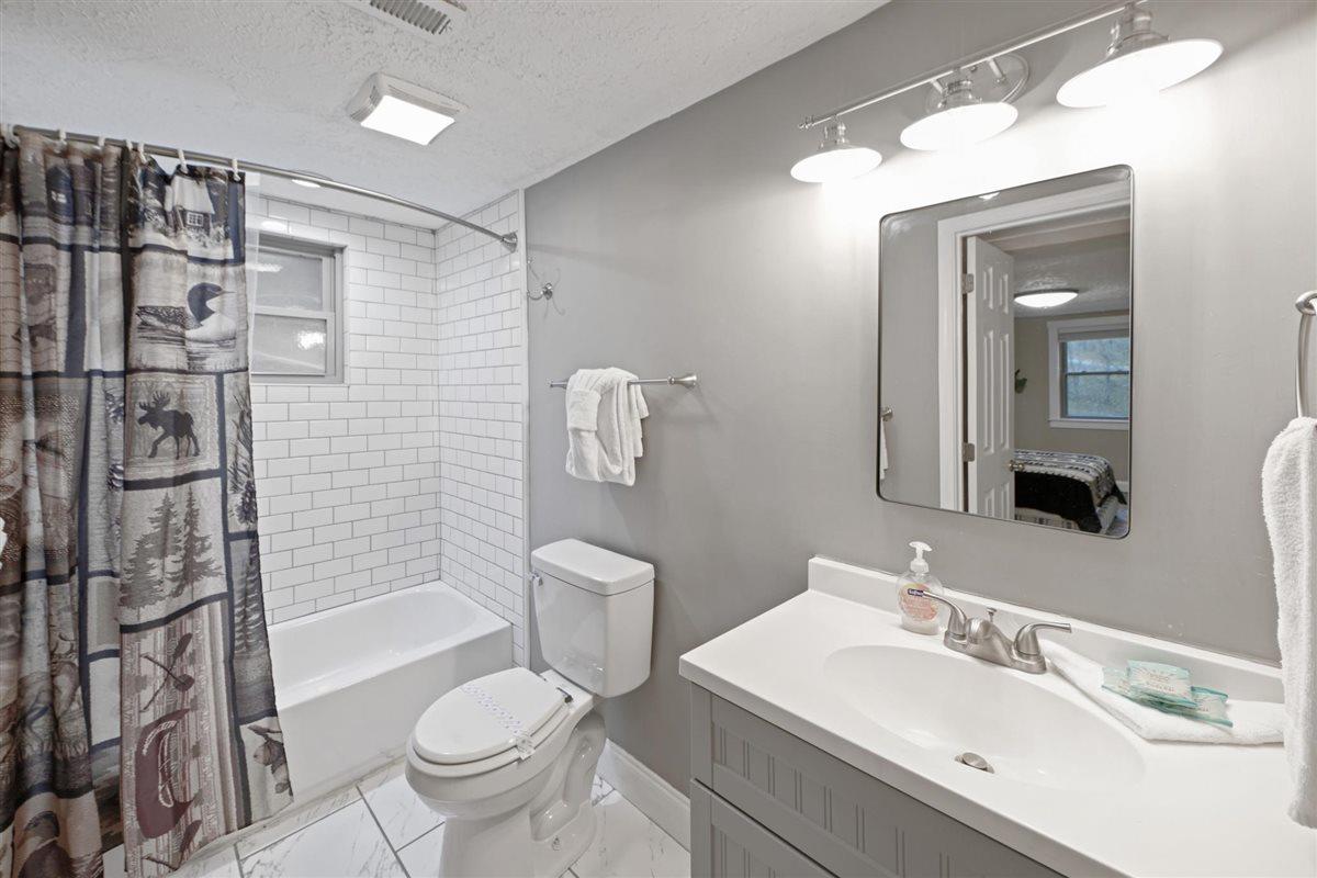 52Primary Bath