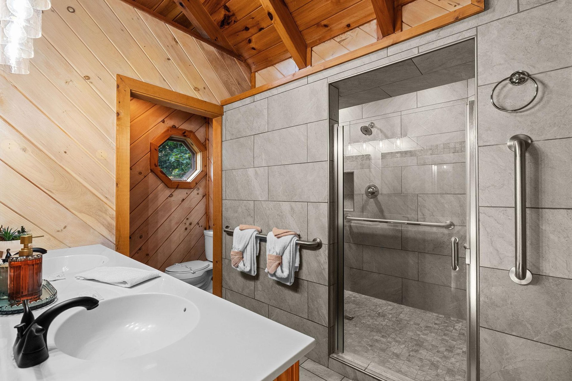 ironwoodlodge18