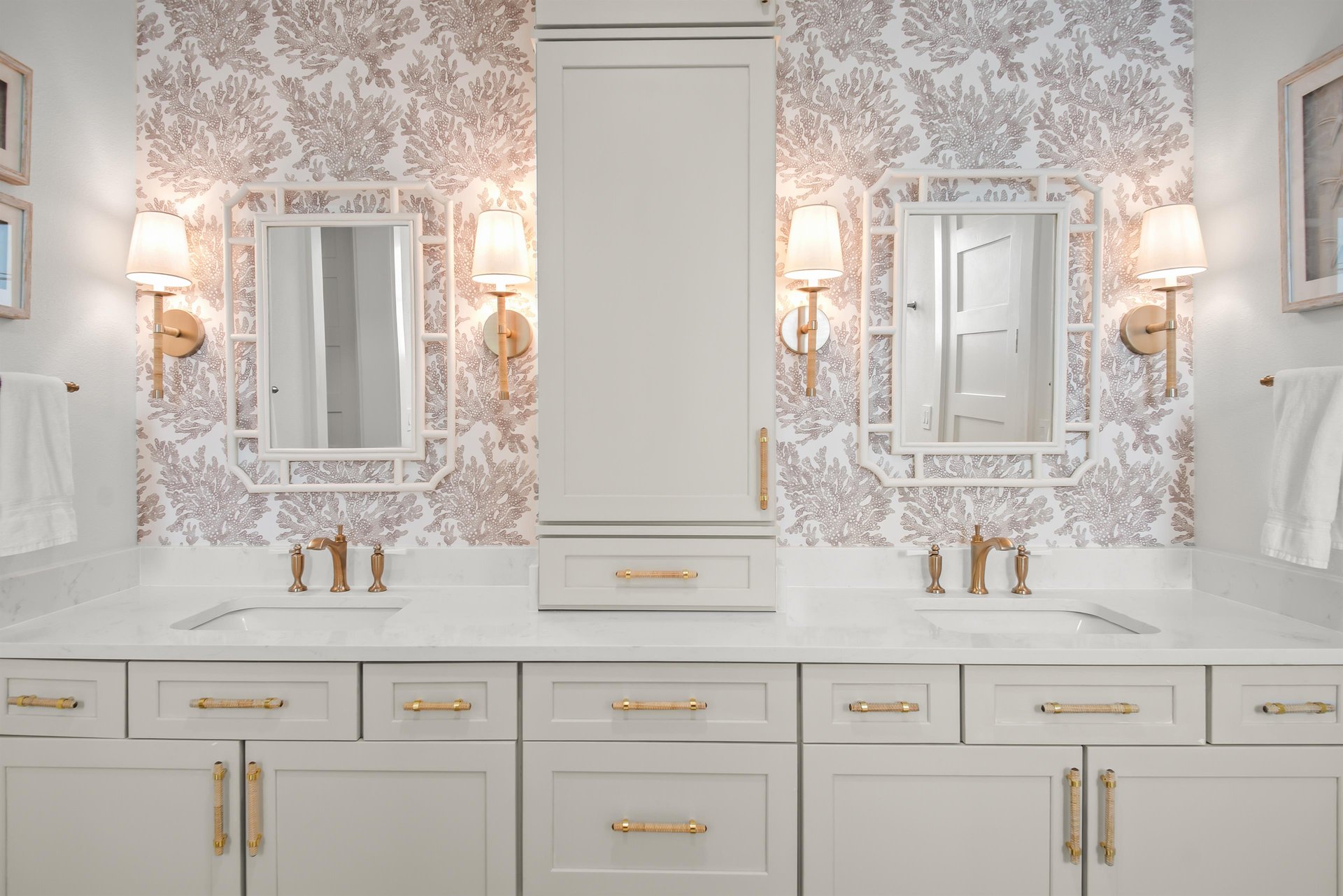 Primary King Bathroom, 3rd Floor