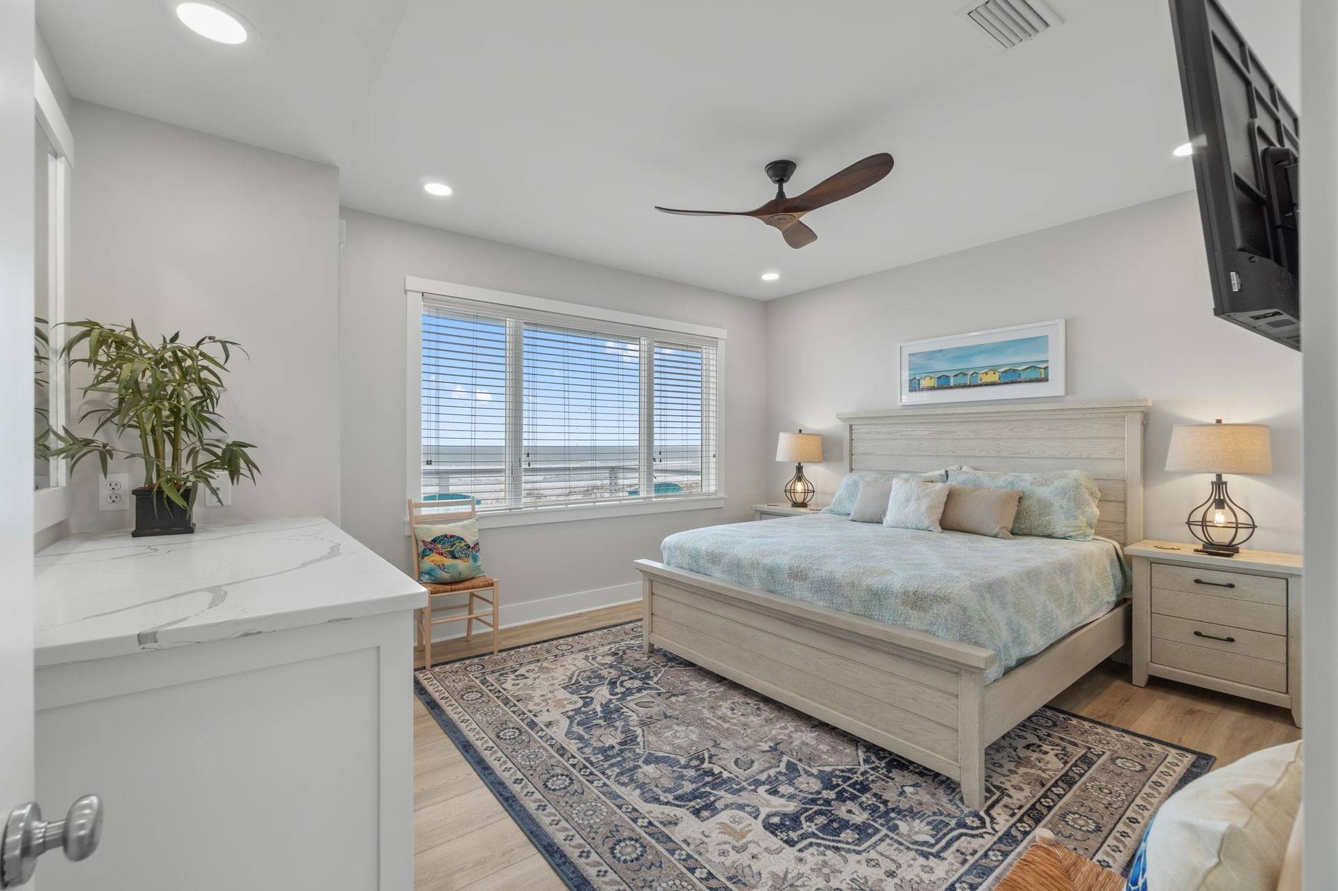 Guest Bedroom 1 King