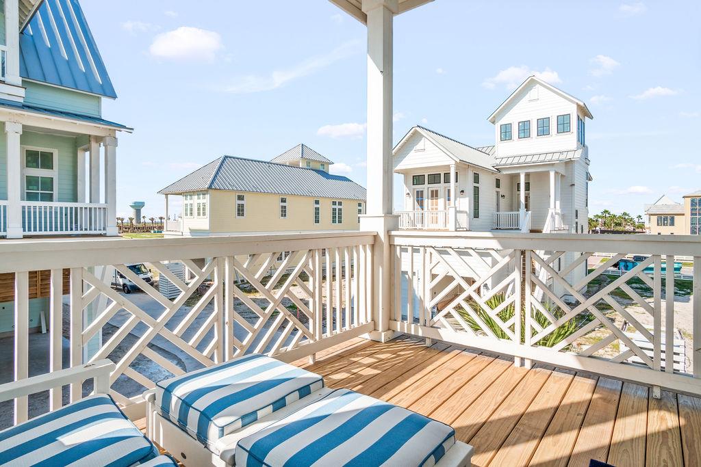 Primary King Private Balcony, 2nd Floor