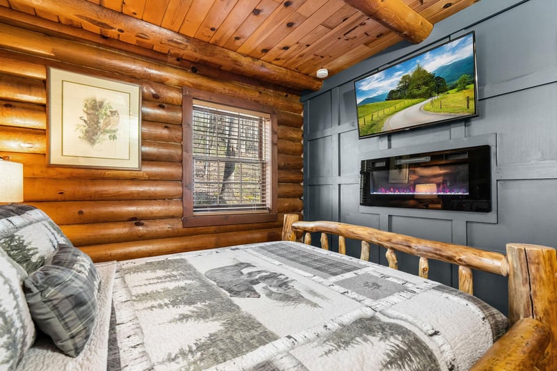 Queen bedroom