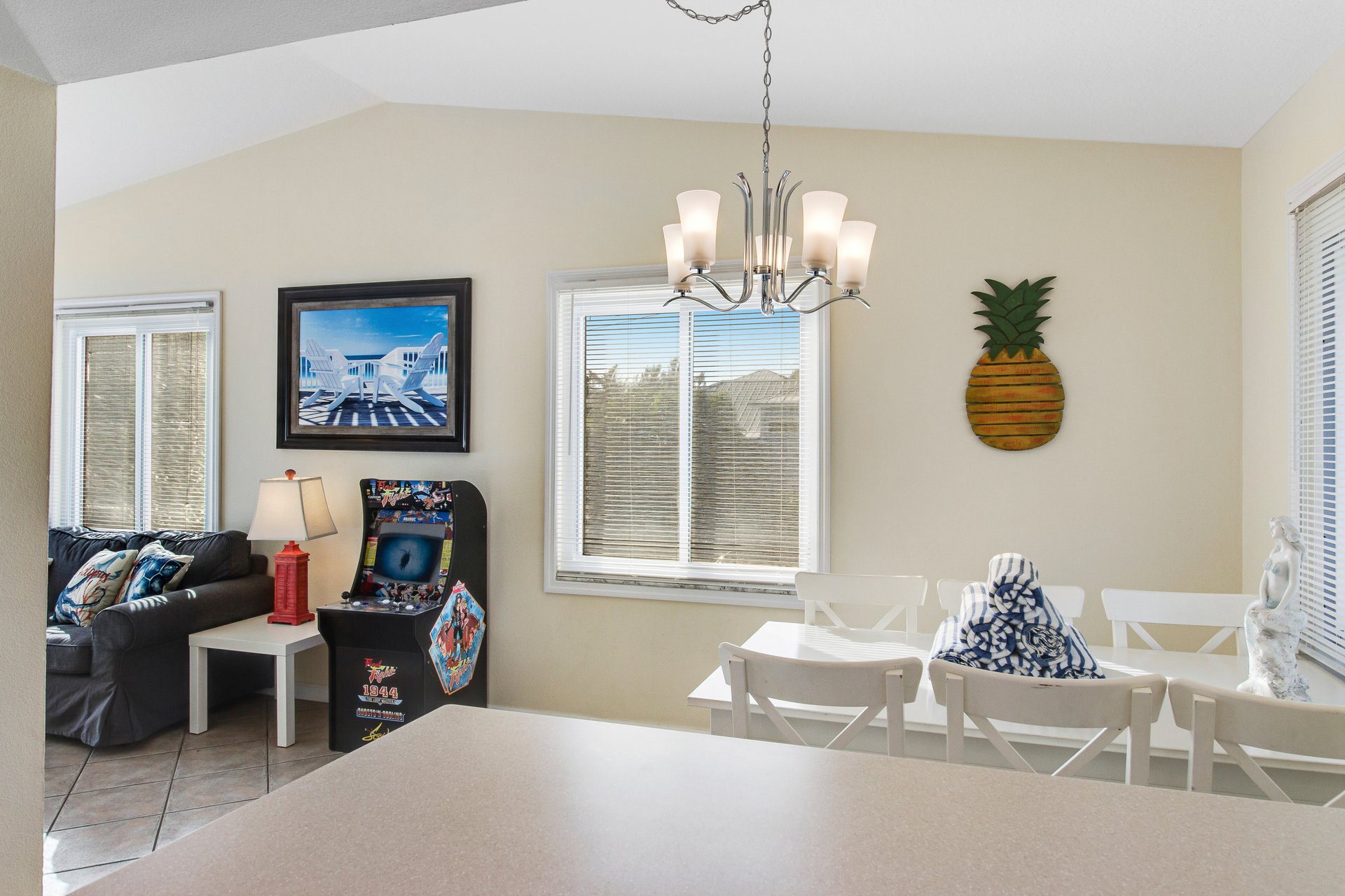 Turquoise Paradise West 6