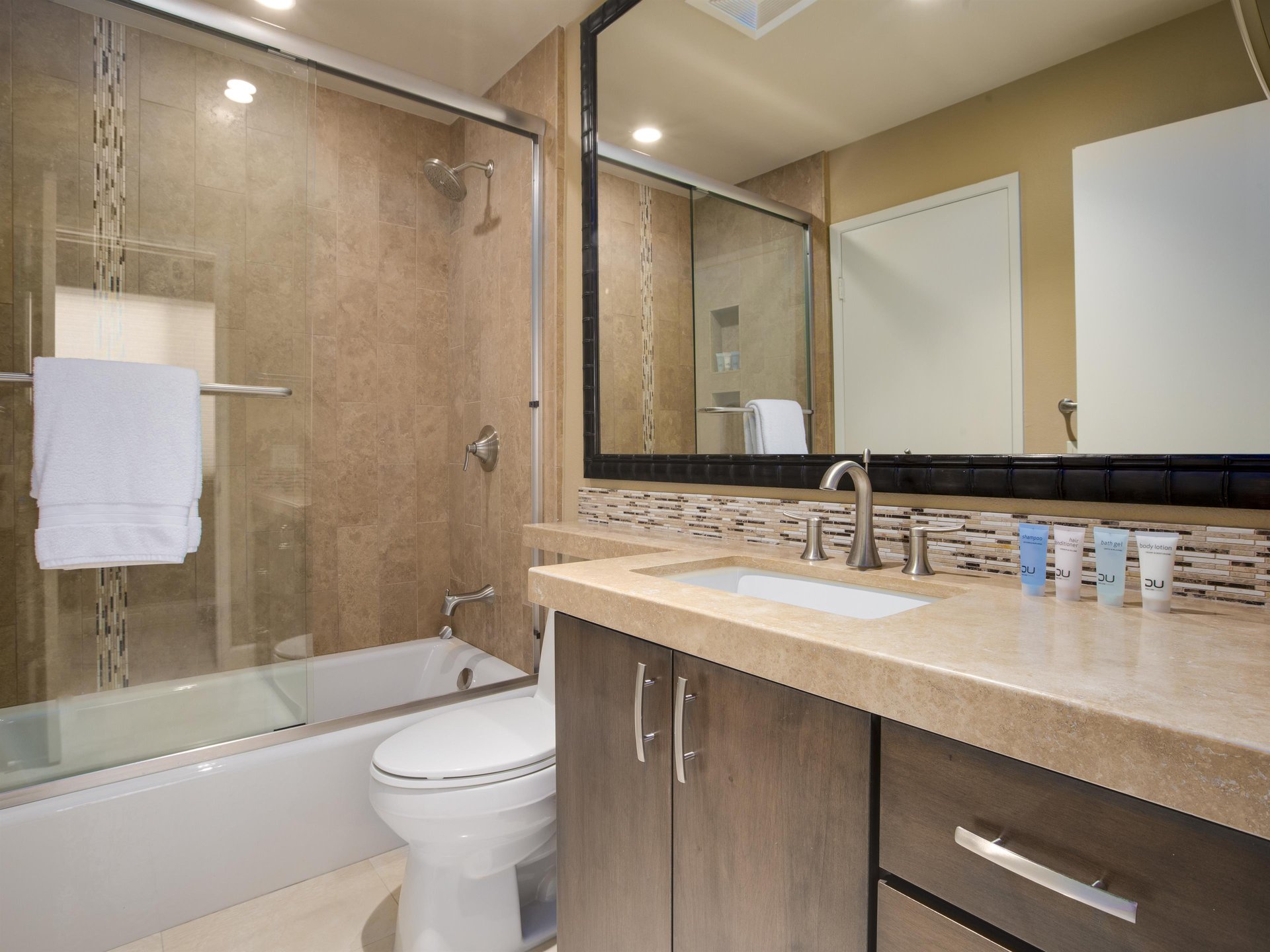 Ensuite bath