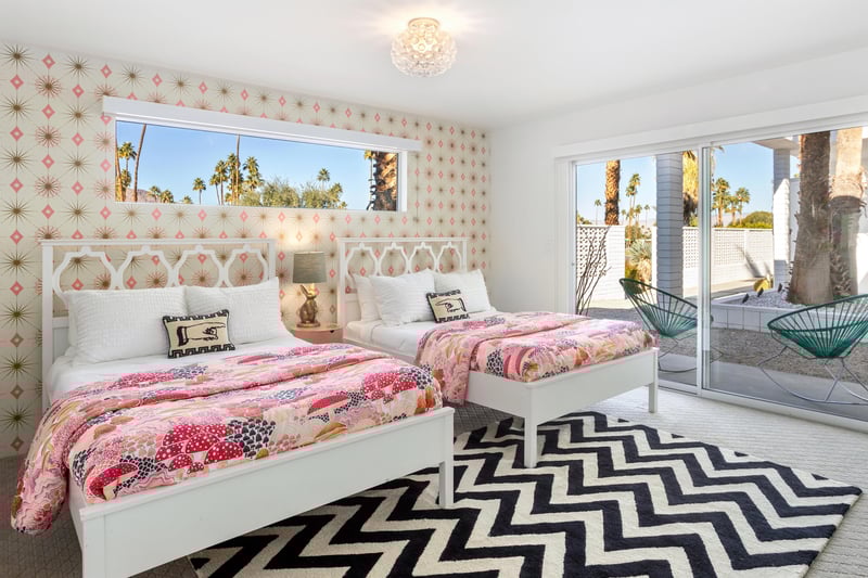 Guest bedroom with direct access to private courtyard