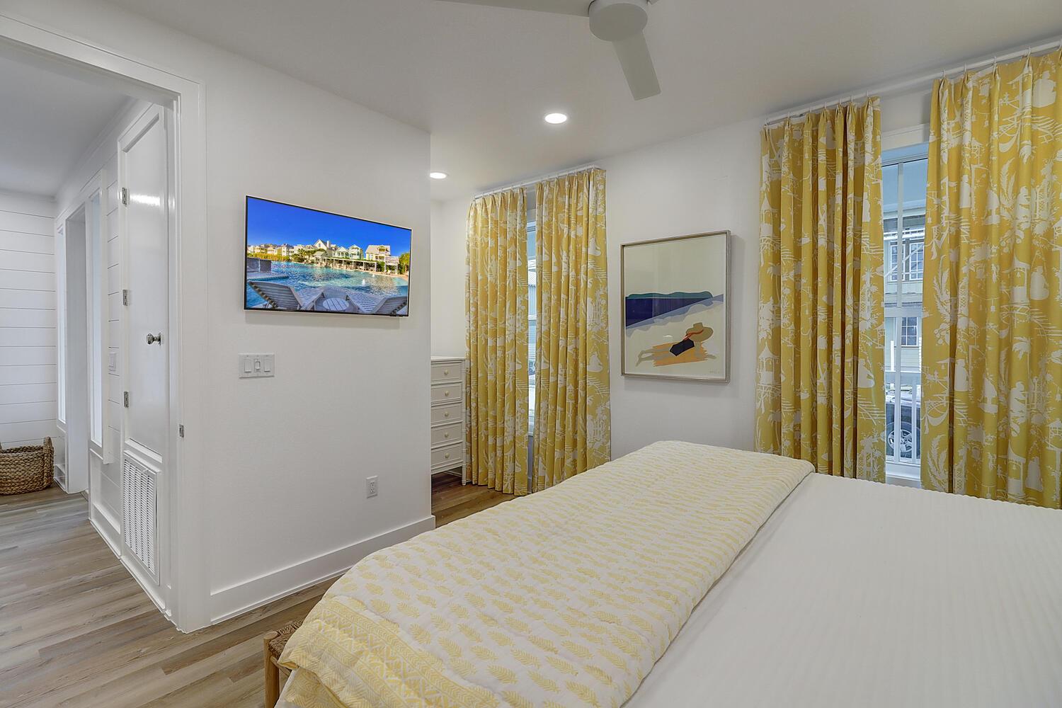 1st Floor Front King Suite