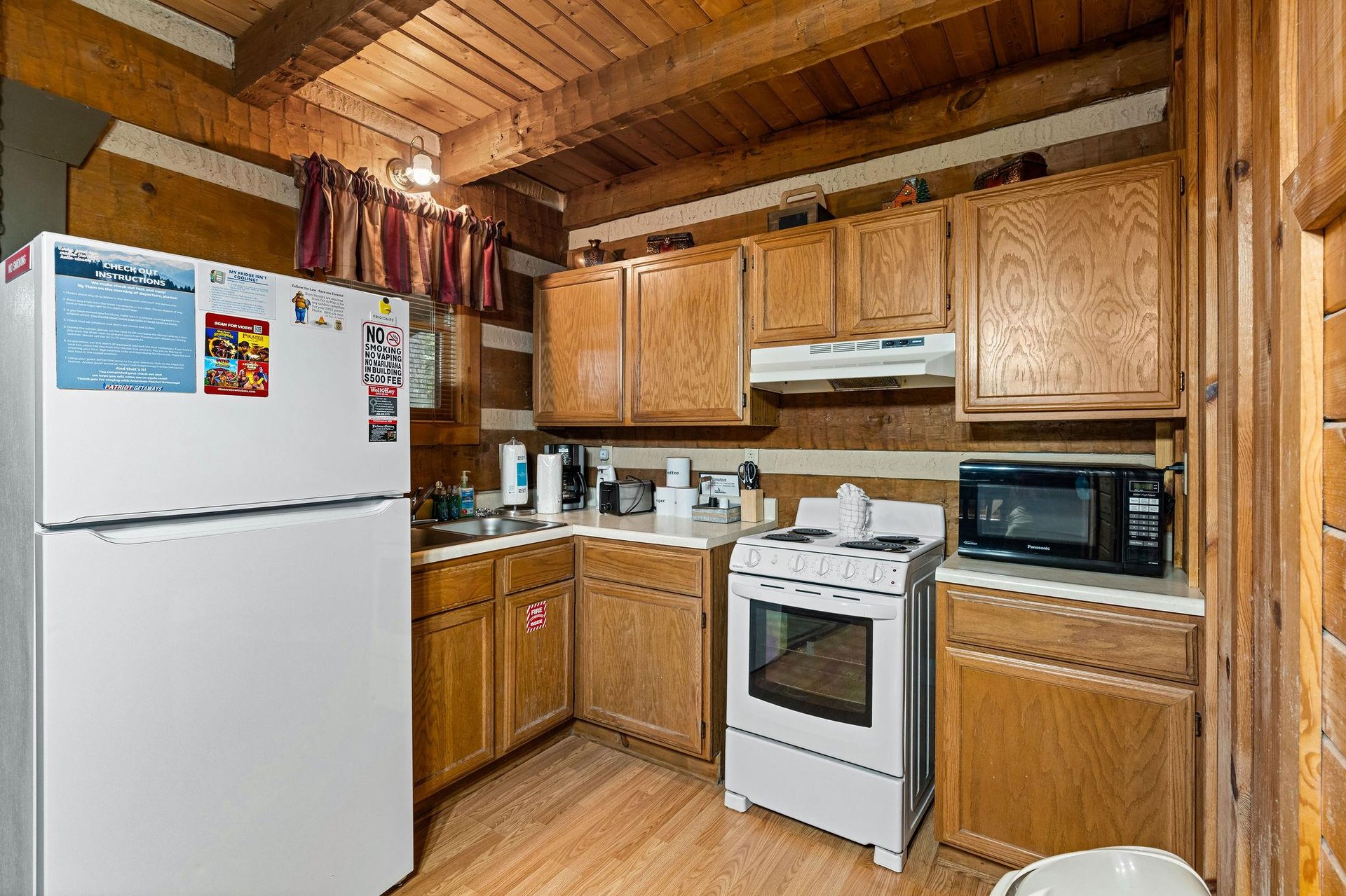 littlebirdcabin5