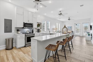 Kitchen, 1st Floor