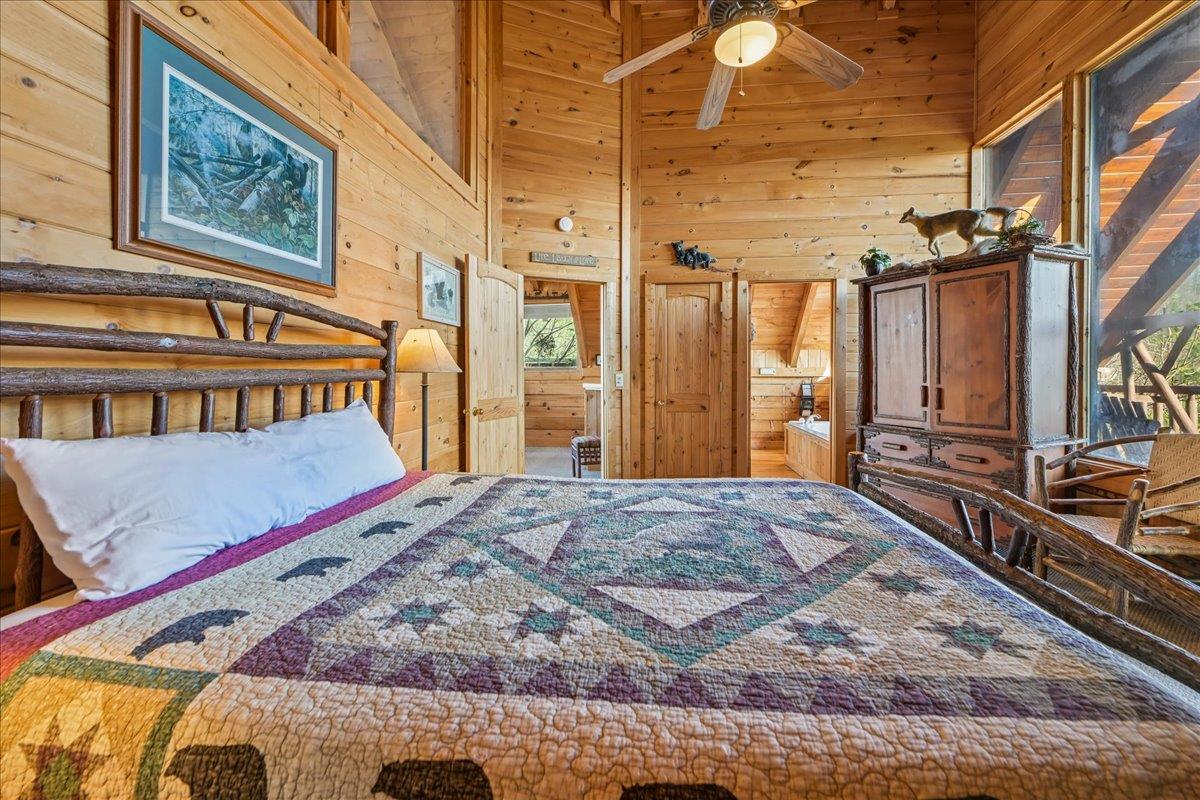 64Primary Bedroom