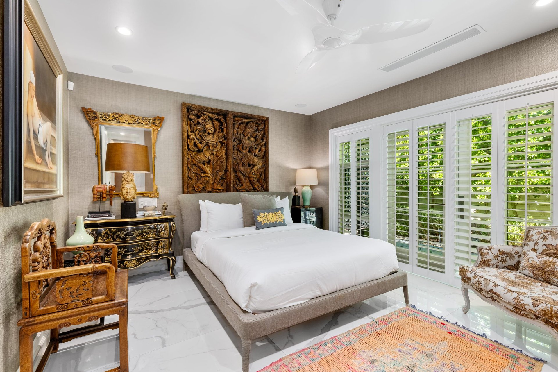 Guest bedroom
