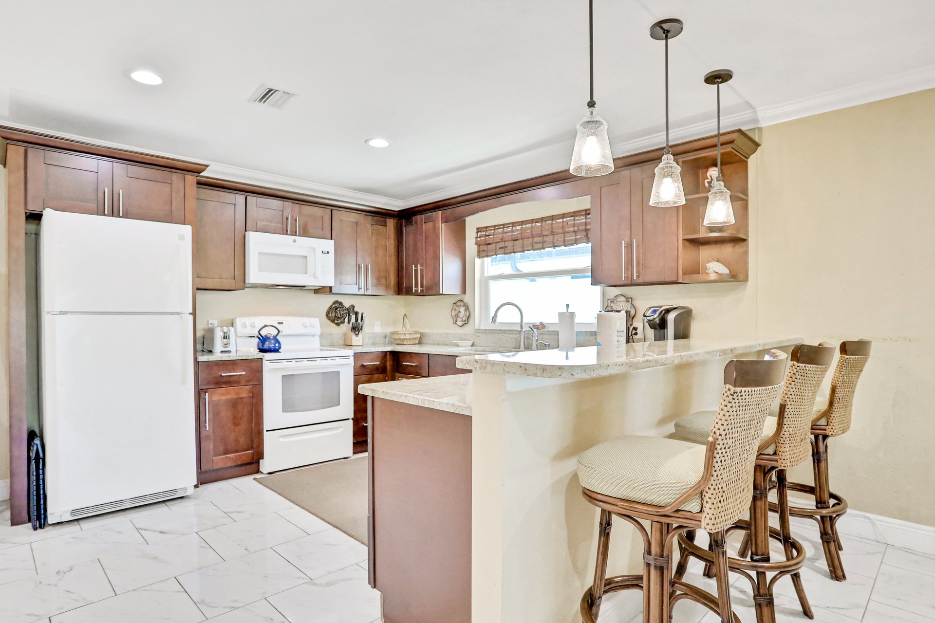 Coastal Palms Retreat 9