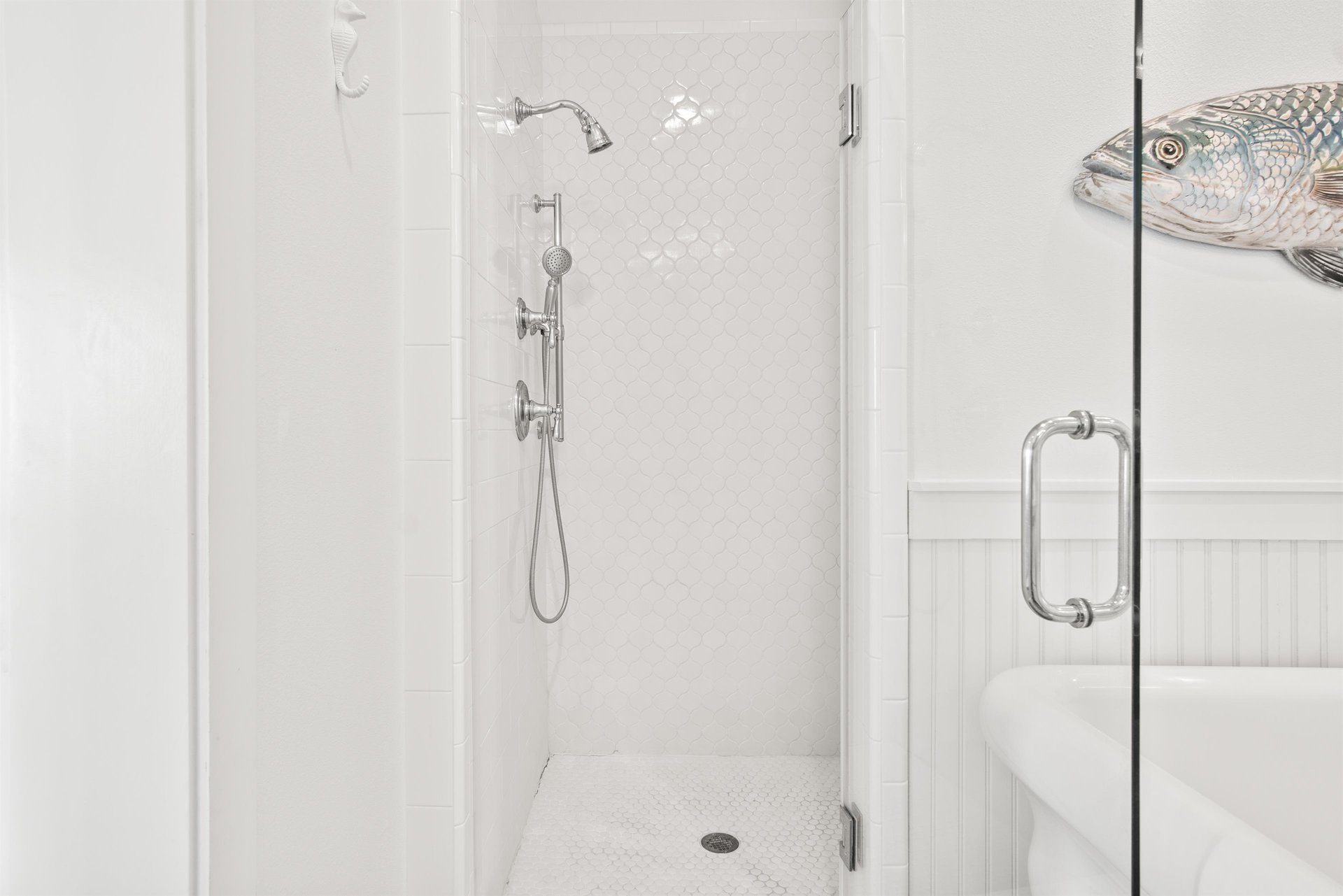 Primary King Bathroom, 2nd Floor