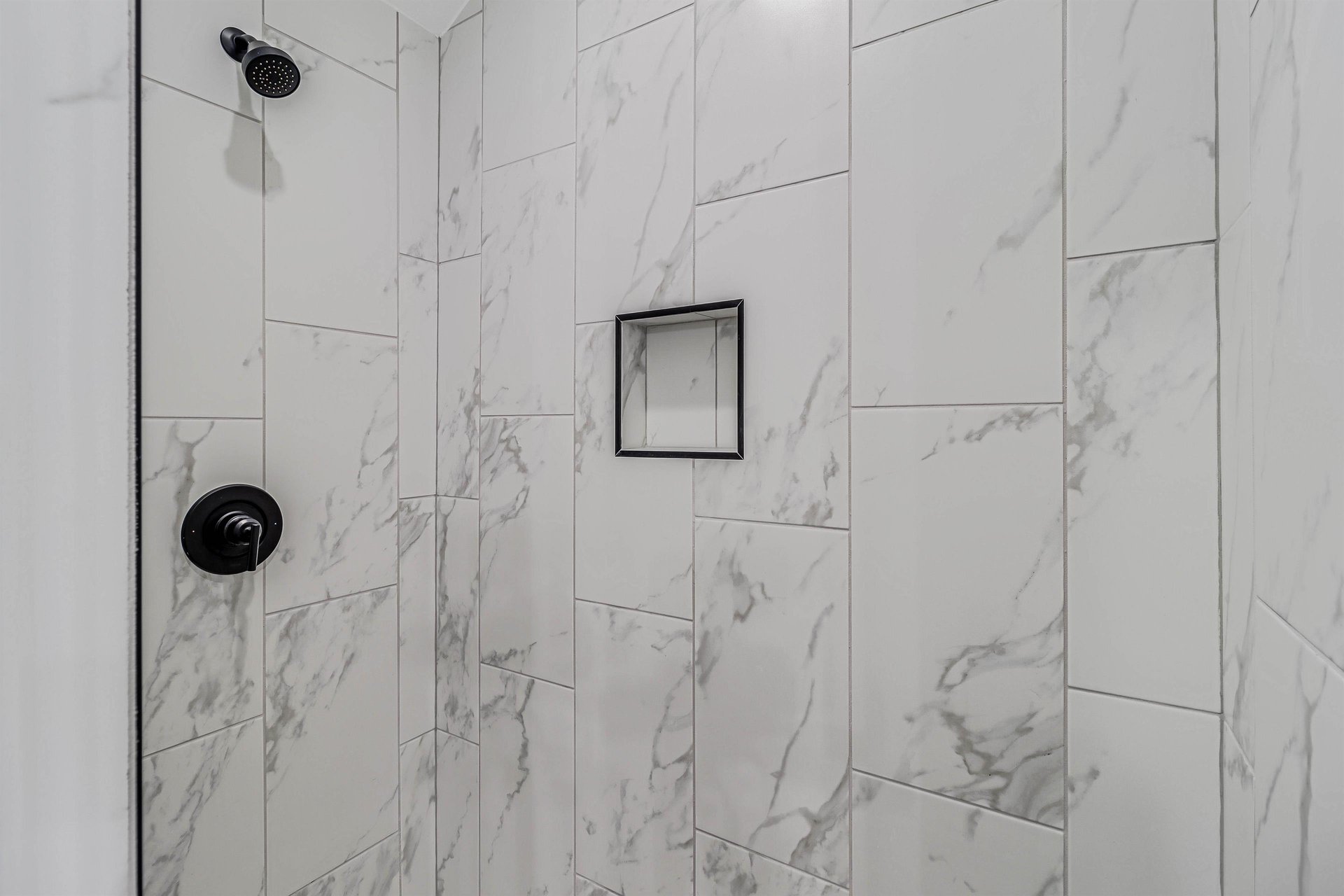 Primary King Bathroom, 3rd Floor