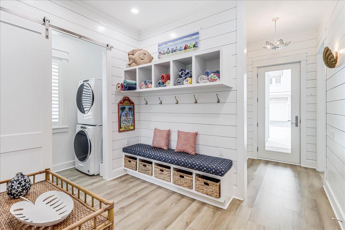 Hallway Storage Nook, 1st Floor