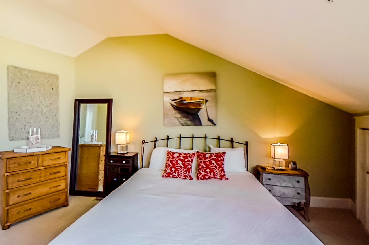 Downtown Carillon 4303 5