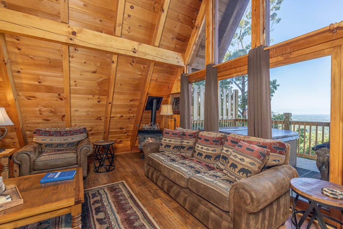 COZY MOUNTAIN VIEW